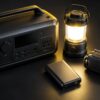 ポータブル電源とLEDランタンと手回しラジオ
