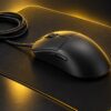 マウスパッドに置いたゲーミングマウス