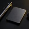 ペン型ICレコーダーとカード型録音デバイスとピンマイク